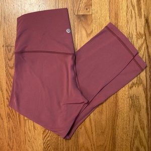 Lululemon Capri Legging Pants- size 8